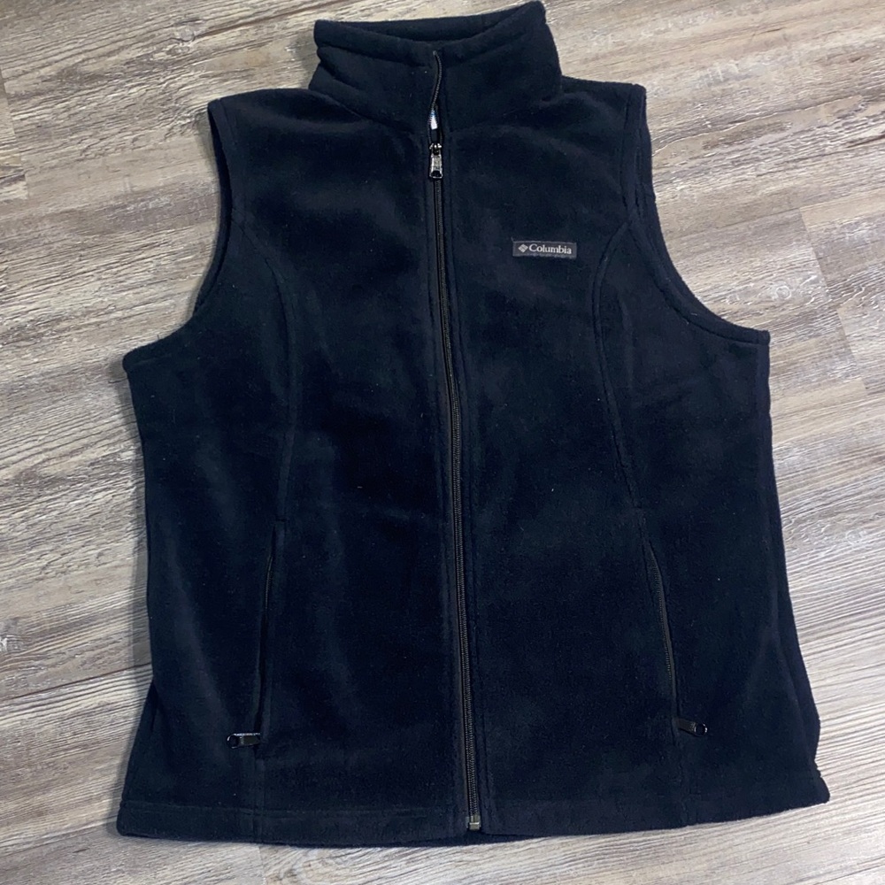 EUC COLUMBIA Black Fleece Vest L
